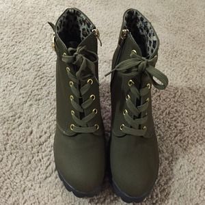 Women's Platform Boots heels