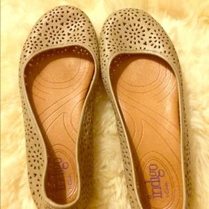 Clarks indigo: dropped price until tomorrow