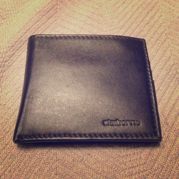 Never used, men's Liz Claiborne wallet