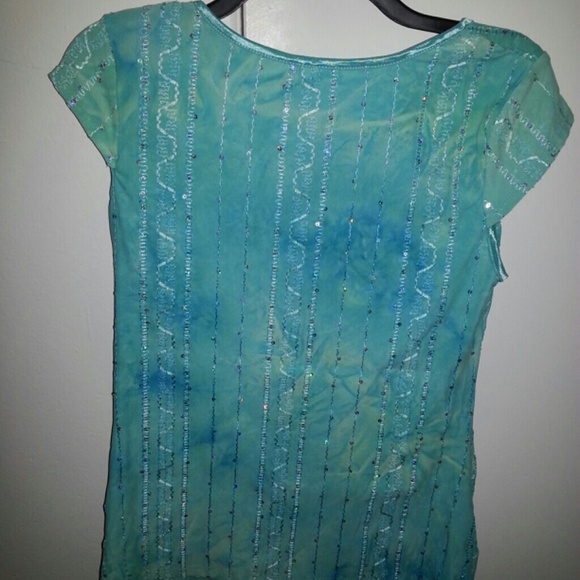 Top - Picture 3 of 3