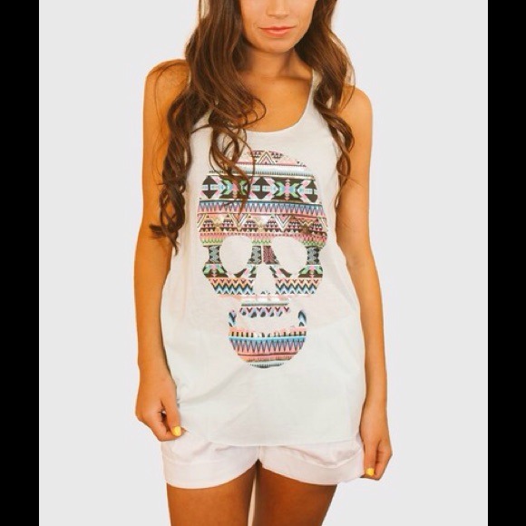 NWOT Neon Skull Tank