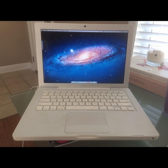 💗Sold💗13" MacBook