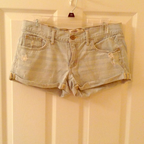 Abercrombie & Fitch Jean Shorts