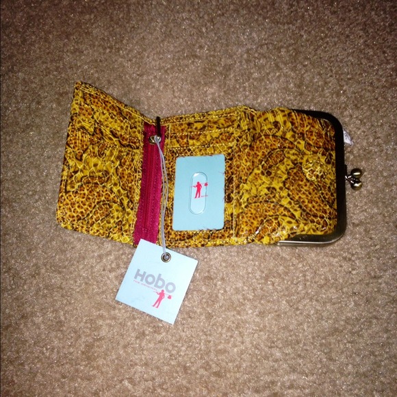Hobo robin style wallet