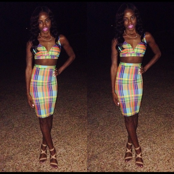 Custom Made 2pc Set