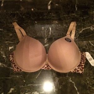 Bombshell Nude Cheetah Bra 34C