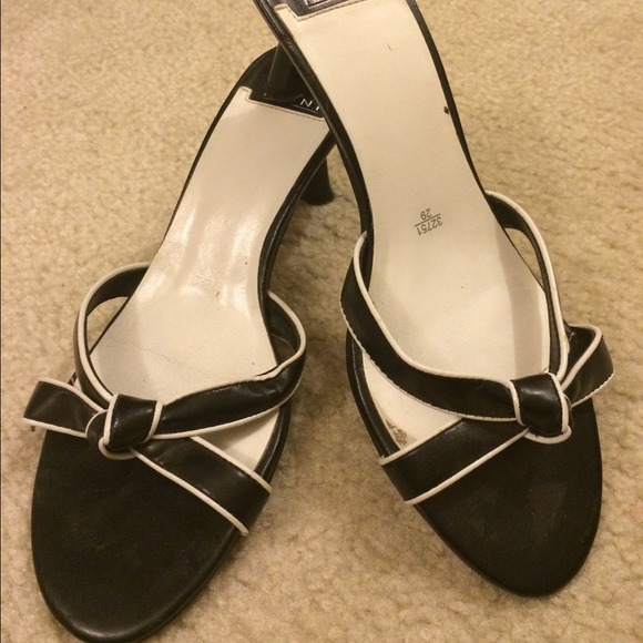 Black & white sandals