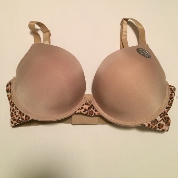 Bundle for Francie! Two Bombshell Bras