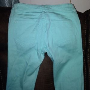 mint green jeggings!