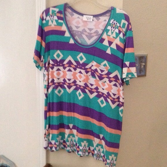 NWOT Aztec Tee