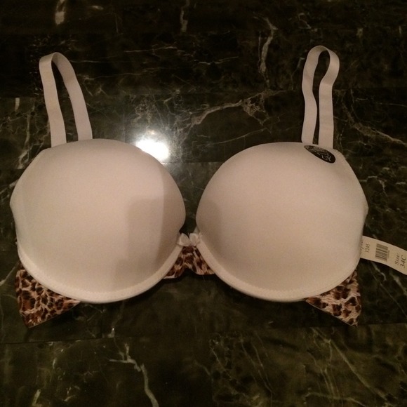 Bombshell Cheetah Bra 34C