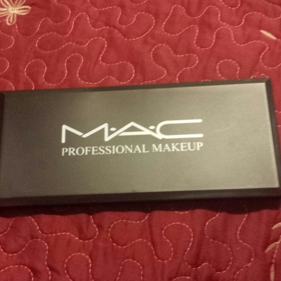 Mac contouring palette