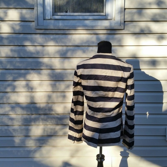 TAN AND NAVY BLUE STRIPED BLAZER - Picture 2 of 2