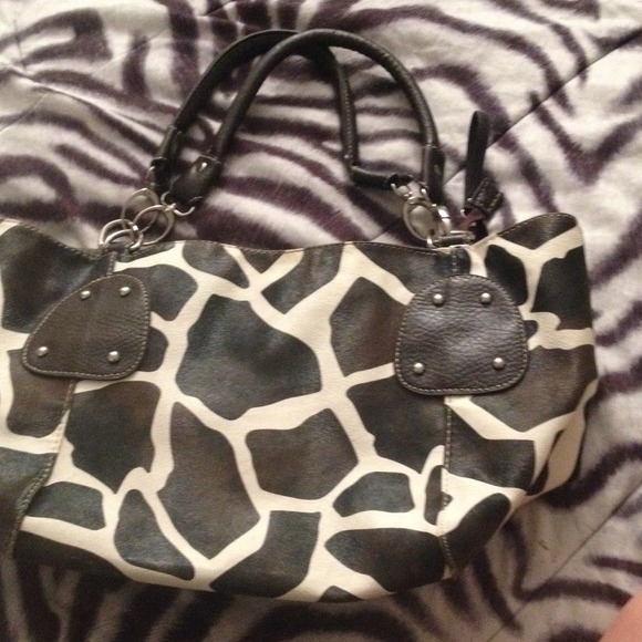 Don't carry a purse