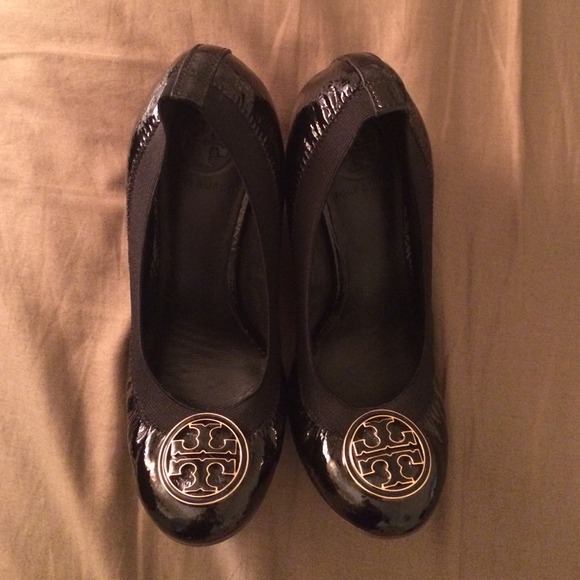 Tory Burch Shoes - Tory Burch Caroline wedges flats