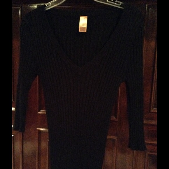 TALL LEL 3/4 sleeve ribbed v-neck sweater, size M