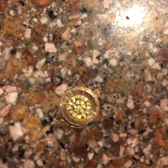 IPhone 4/4s gold crystal button