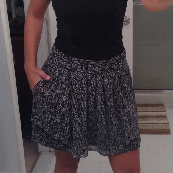 Gap Black & White Print Skirt