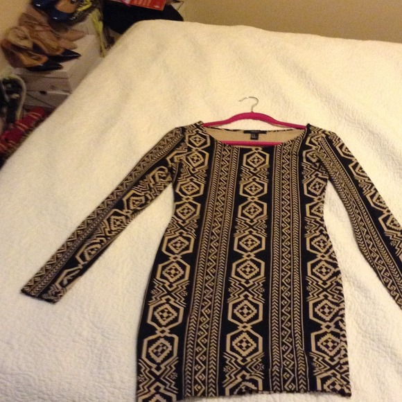 Long sleeve Aztec dress