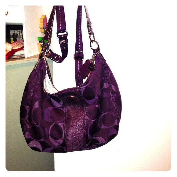 Medium Coach Purple Tote never been used before!!!