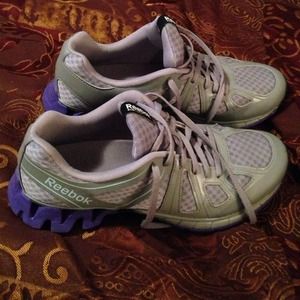 Almost new Reebox ladies running shoes