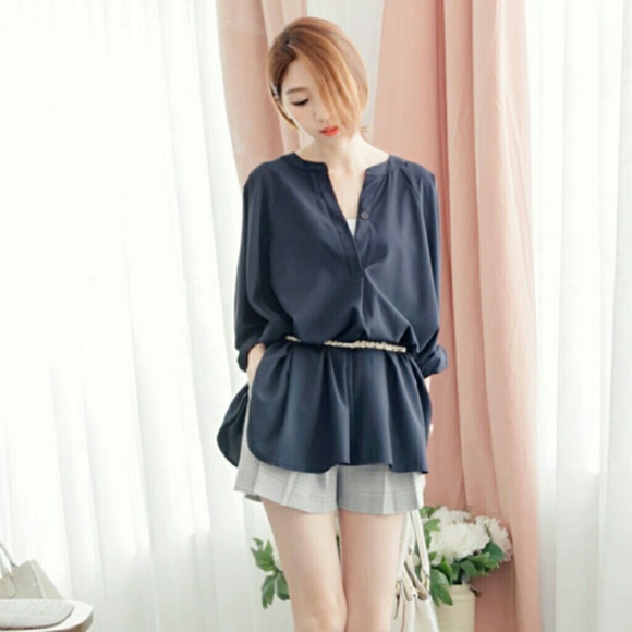 Round collar chiffon loose fit shirt in white - Picture 4 of 4