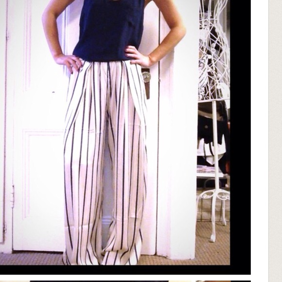 H&M Pants - Wide leg pinstriped pants