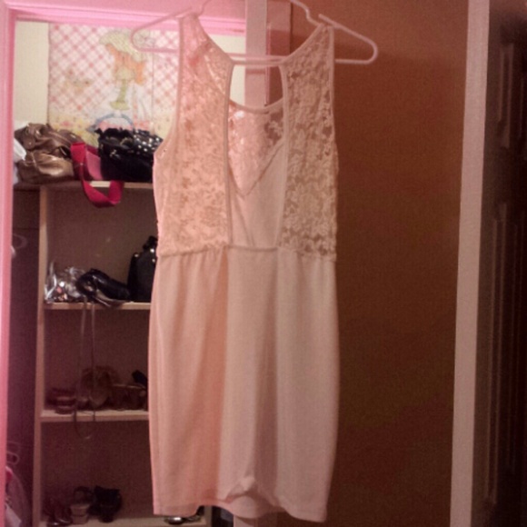 Dress - Picture 2 of 2