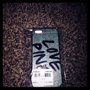 💥BRAND NEW Victorias Secret iPhone 5/5s case💥