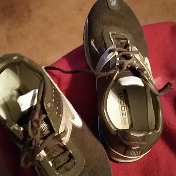 Shoes - Picture 3 of 3