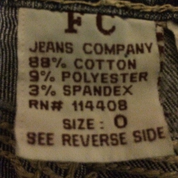 Shorts - Picture 3 of 3