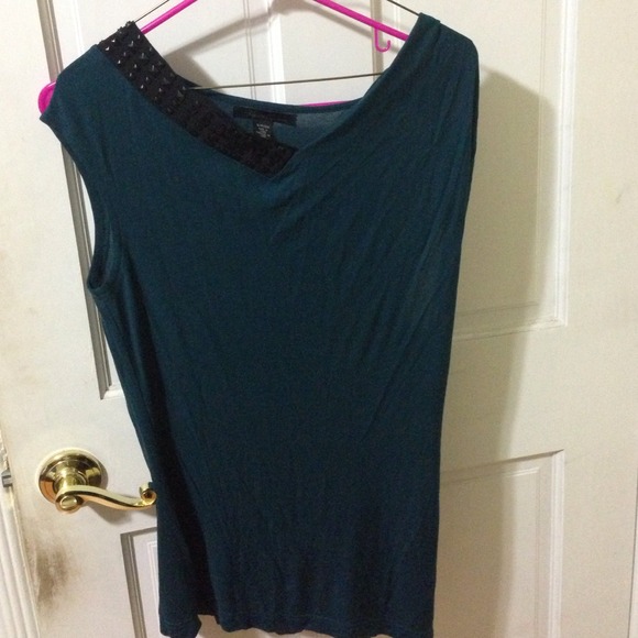 Studded Top - Picture 3 of 4