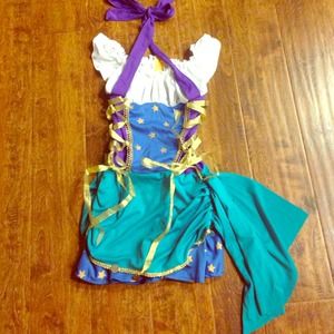 Gypsy halloween costume! Cute! Like new