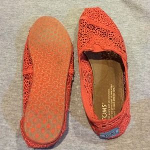 Coral Crochet Toms
