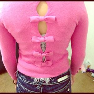 SOLD*** Juicy Couture XXS Pink Sweater