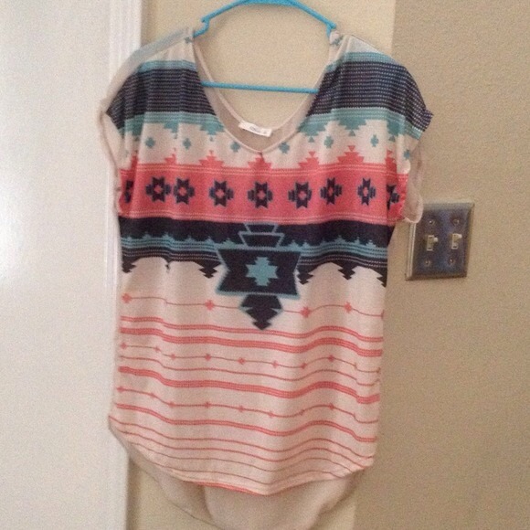 NWOT Aztec Tunic
