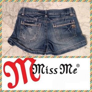 💋SOLD💋Miss Me Denim Shorts💋