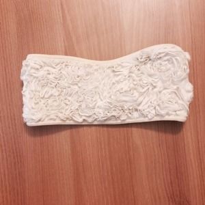 Rose ruffle bandeau