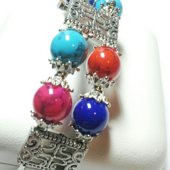 Sold in a bundle - Picture 2 of 3