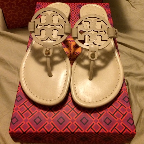 100% authentic Tory burch sandals