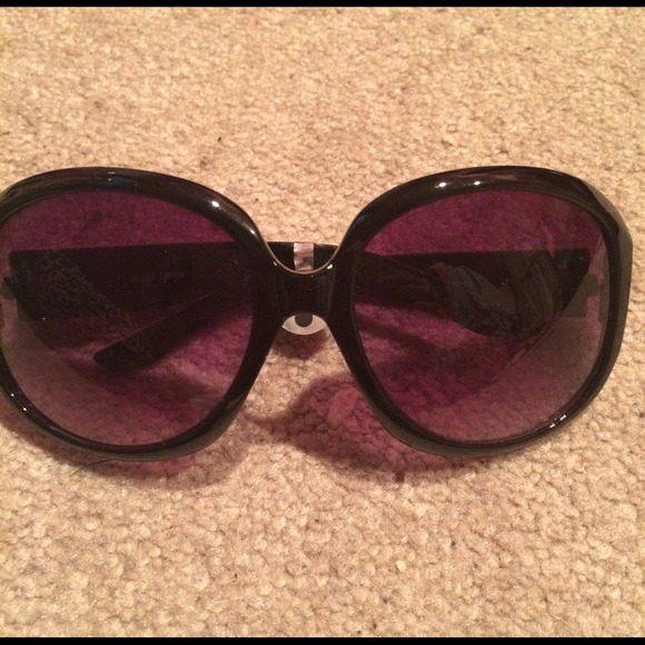 Black rhinestone sunglasses!