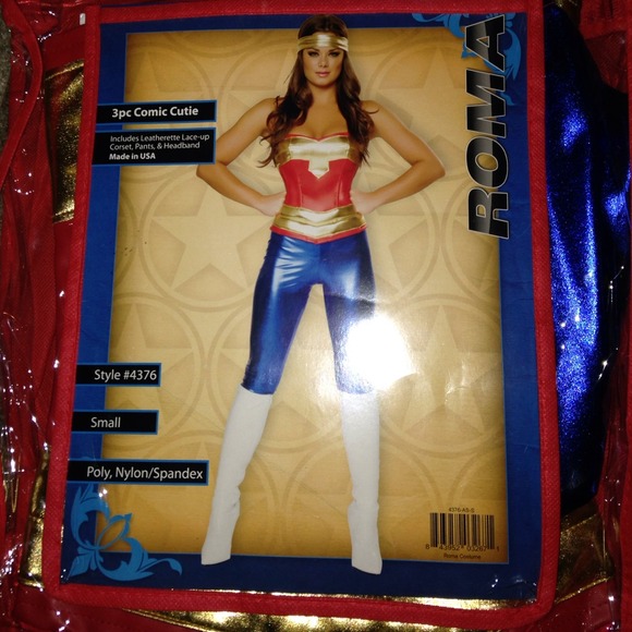 Sexy Three Piece Comic Hero Halloween Costume