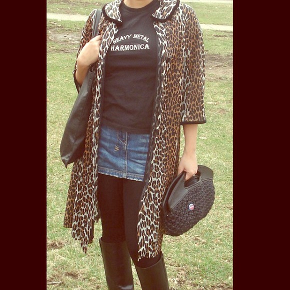 Vintage leopard print house coat