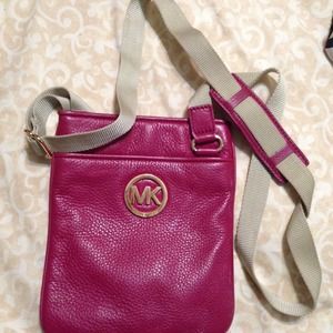 Authentic Michael Kors Messenger bag