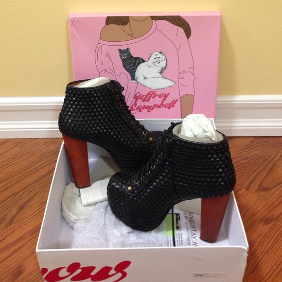 Jeffrey Campbell Boots - Jeffrey Campbell lita basket weave black booties