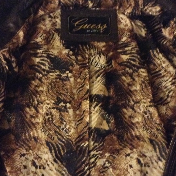 one hour sale 🎉🎉Guess leather jacket. - Picture 2 of 4