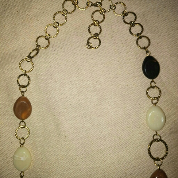 Brown & Tan Beaded Necklace - Picture 4 of 5