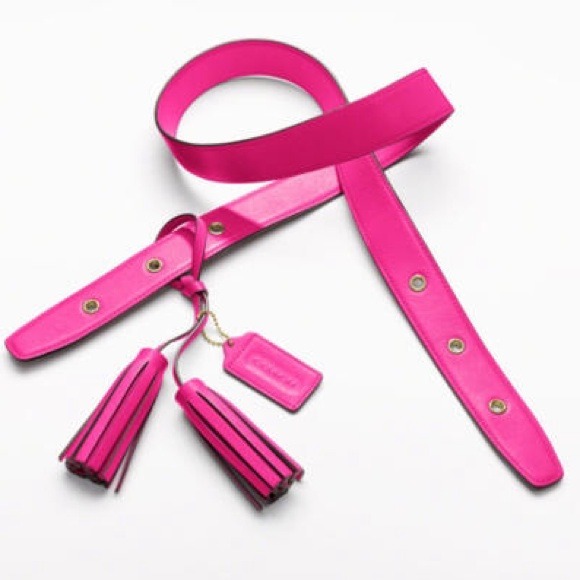 Hot pink coach legacy duffle kit