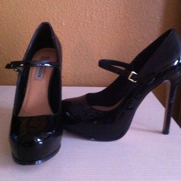 Steve Madden Mary Janes