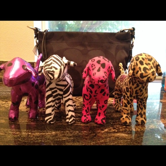 Victoria Secret Pink Dogs